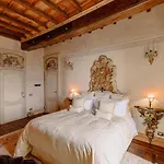 Castello Di Casalborgone, Luxury Italian Castle فندق 5*
