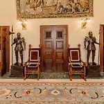 Castello Di Casalborgone, Luxury Italian Castle فندق 5*