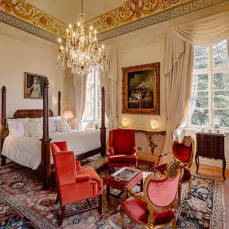 Castello Di Casalborgone, Luxury Italian Castle Hotell