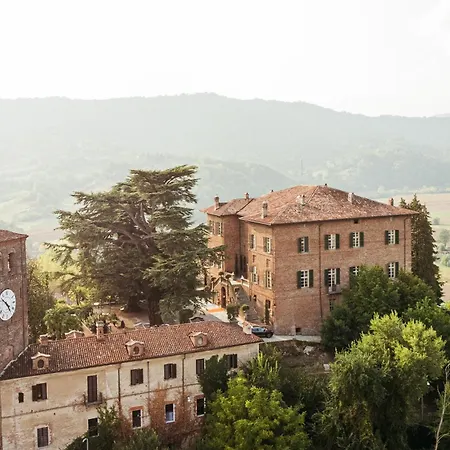 Castello Di Casalborgone, Luxury Italian Castle Otel Casalborgone