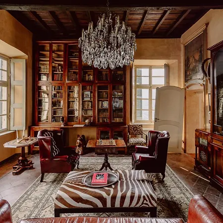 Castello Di Casalborgone, Luxury Italian Castle Otel