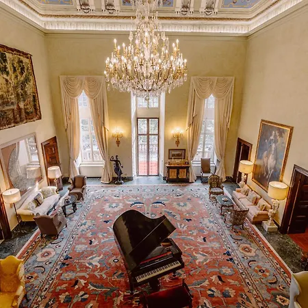 Hotell Castello Di Casalborgone, Luxury Italian Castle 5*