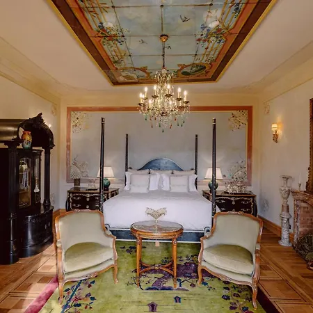 Hotel Castello Di Casalborgone, Luxury Italian Castle Casalborgone