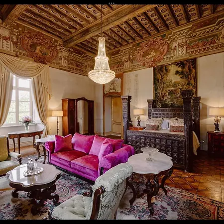 Hotel Castello Di Casalborgone, Luxury Italian Castle Casalborgone