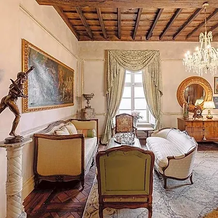 فندق Castello Di Casalborgone, Luxury Italian Castle Casalborgone