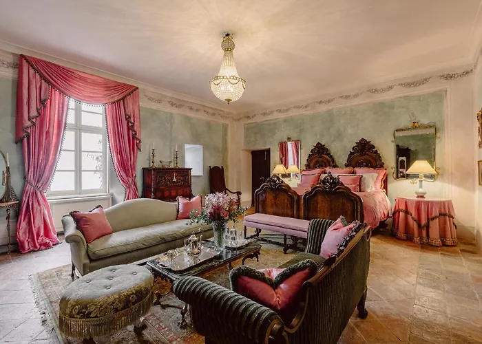 Hotel Castello Di Casalborgone, Luxury Italian Castle 5*