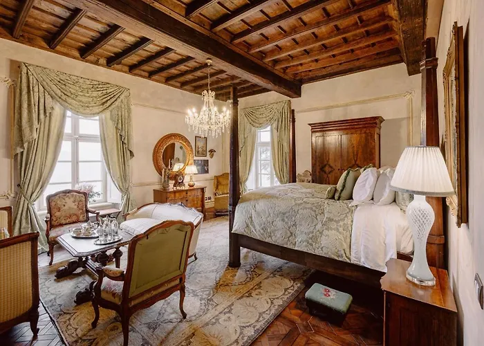 Hotel Castello Di Casalborgone, Luxury Italian Castle