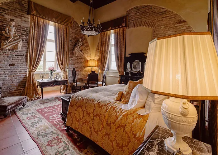 Castello Di Casalborgone, Luxury Italian Castle 5*