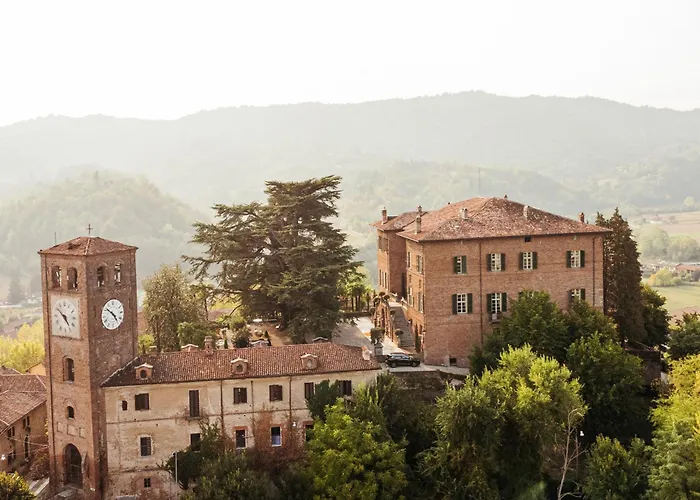 Castello Di Casalborgone, Luxury Italian Castle Casalborgone