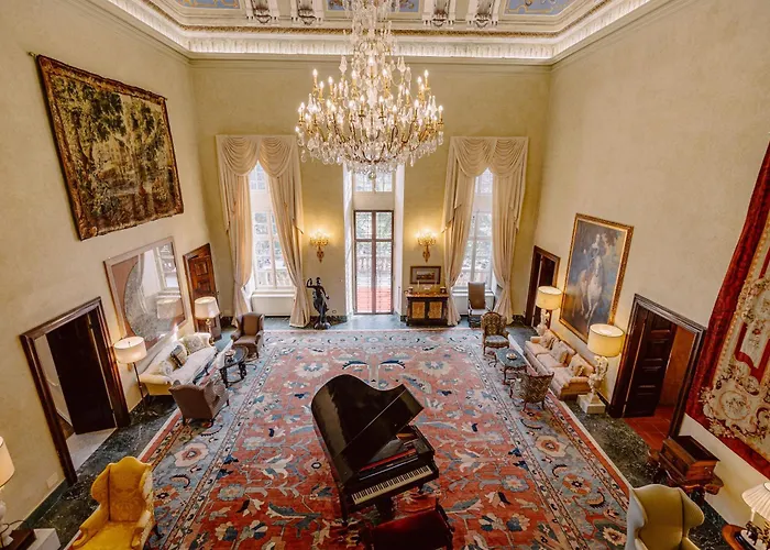 Hotell Castello Di Casalborgone, Luxury Italian Castle 5*